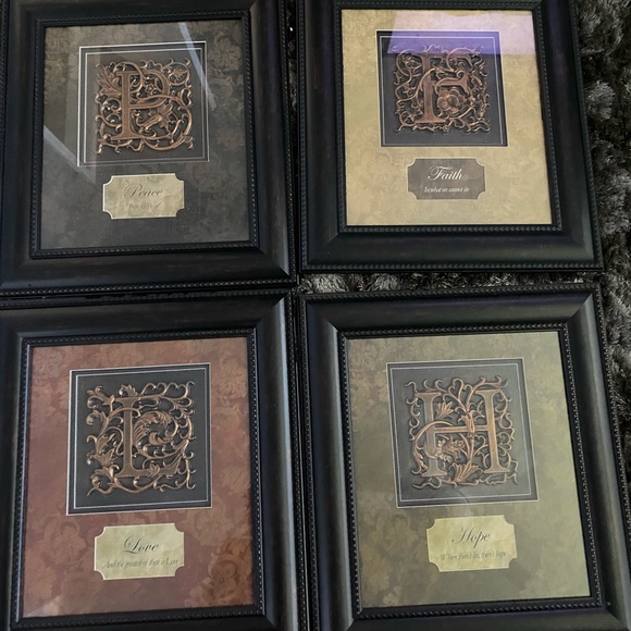 Wall art set of 4
